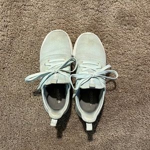 Adidas cloudfoam sneakers